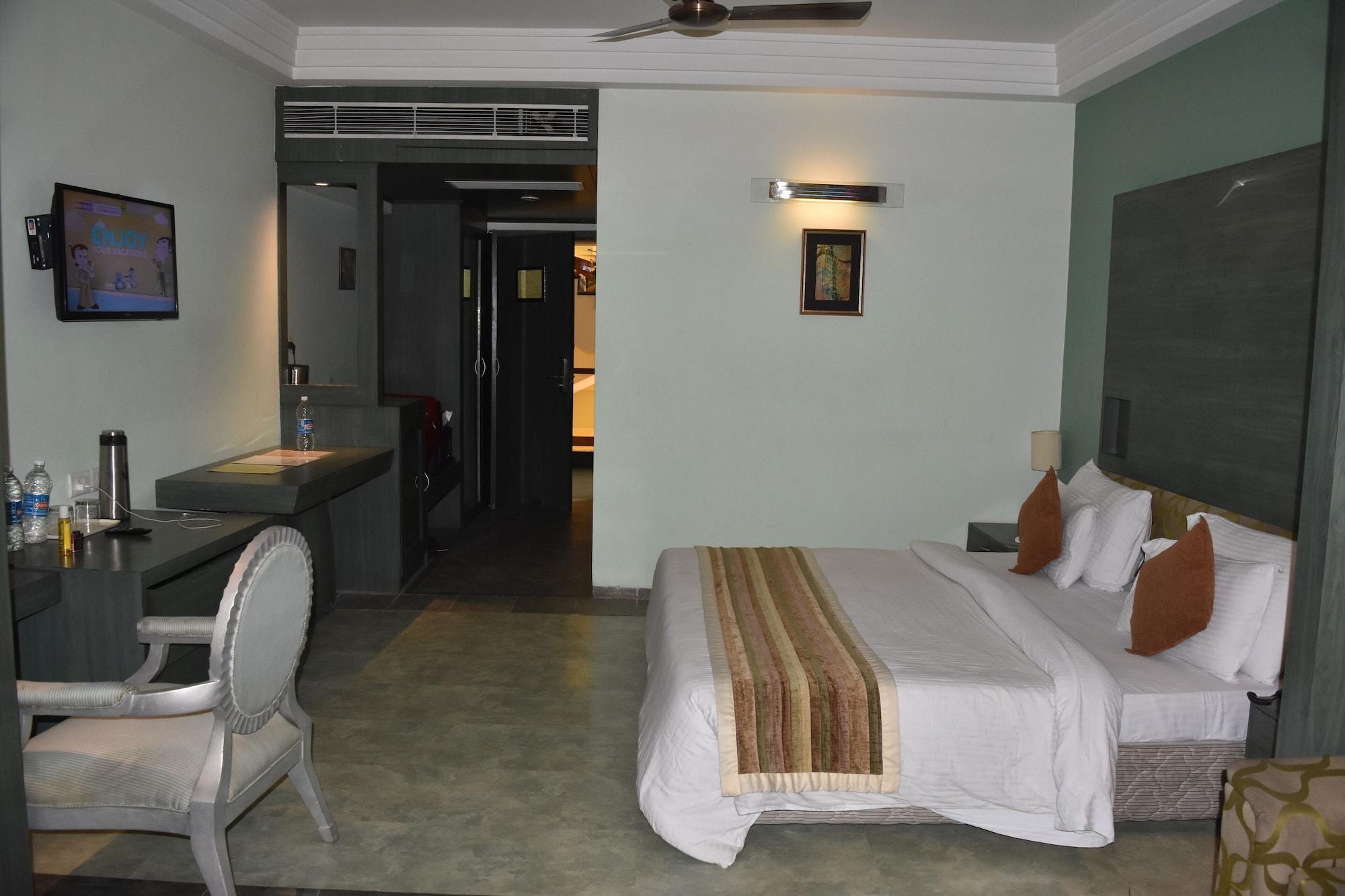 K C Residency Katra Катра Экстерьер фото