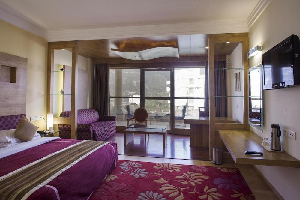 K C Residency Katra Катра Экстерьер фото