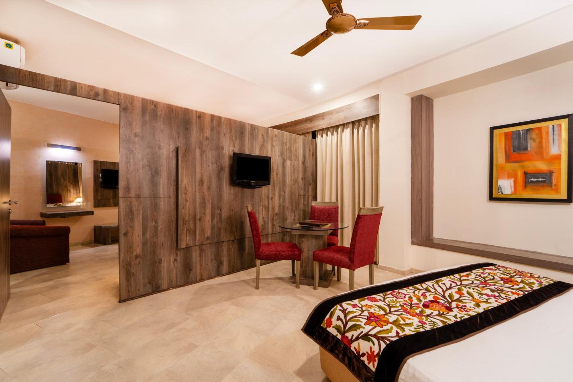 K C Residency Katra Катра Экстерьер фото