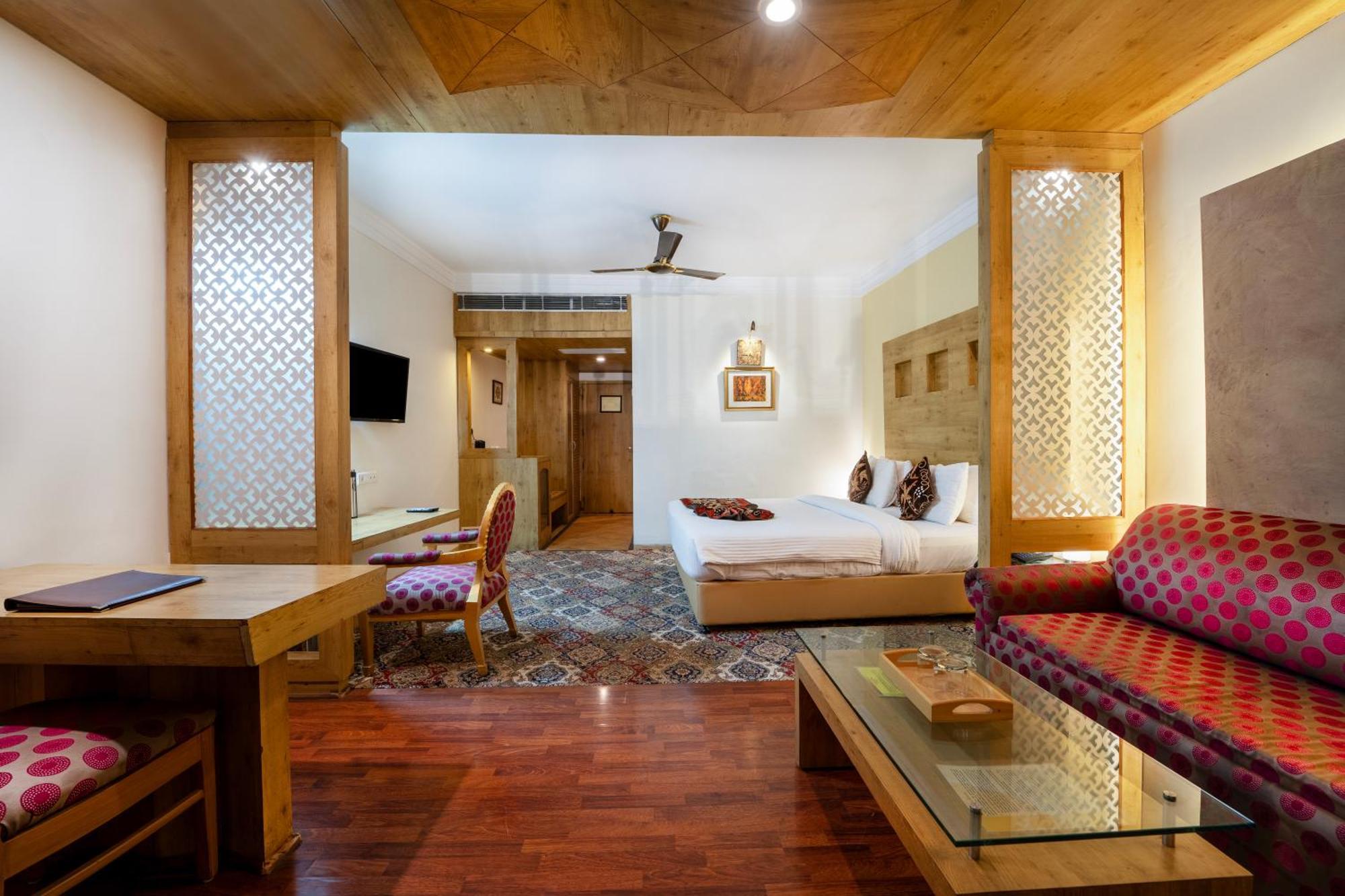 K C Residency Katra Катра Экстерьер фото