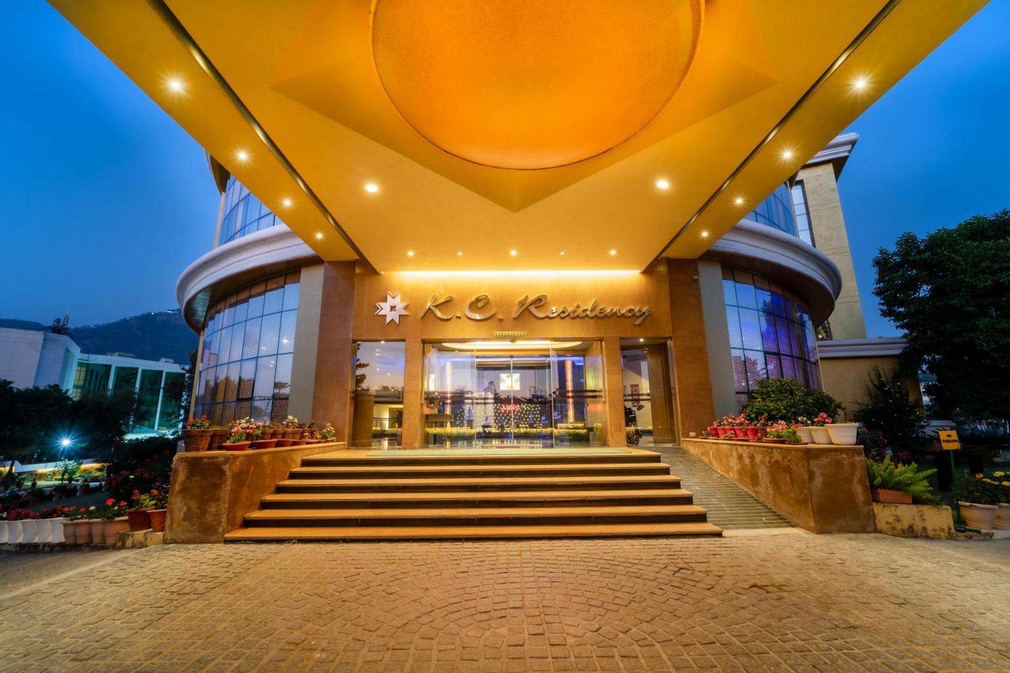 K C Residency Katra Катра Экстерьер фото