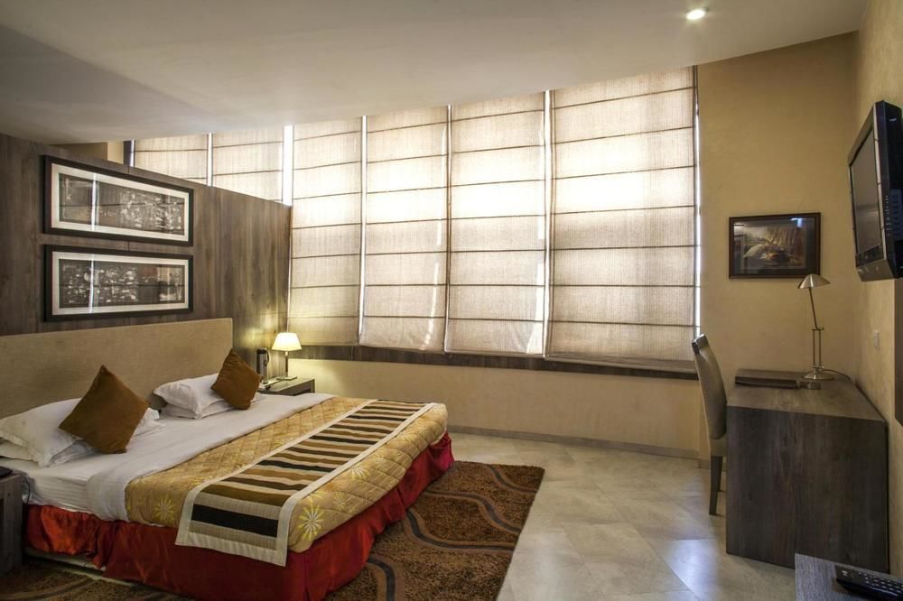 K C Residency Katra Катра Экстерьер фото